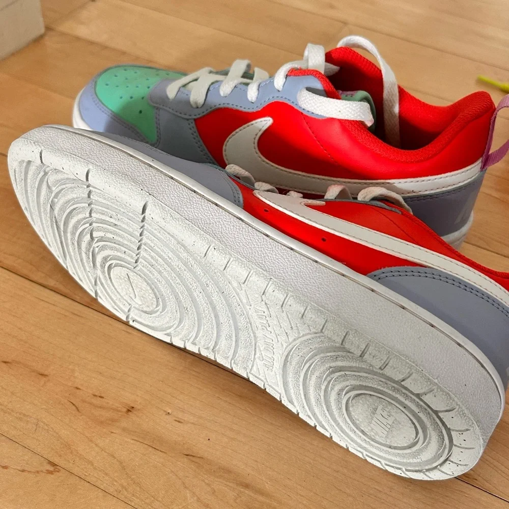 Nike Kids Sneakers - Red, Blue, Green